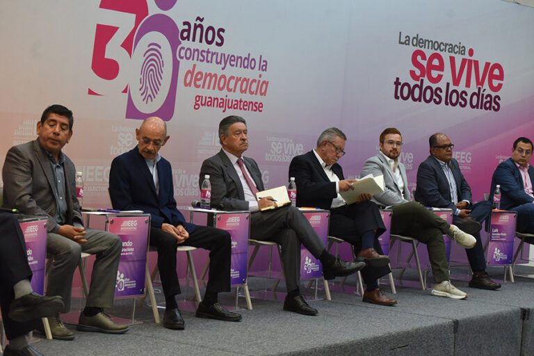 El IEEG celebra tres décadas de vida con un panel desde la visión de los partidos políticos
